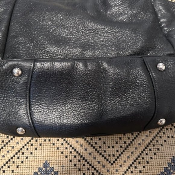 Prada Black Leather Stingray Shoulder Bag - Picture 3 of 9